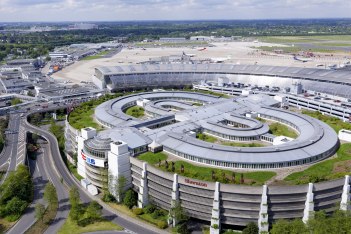 Aussenansicht, © Copyright/Sheraton Düsseldorf Airport Hotel