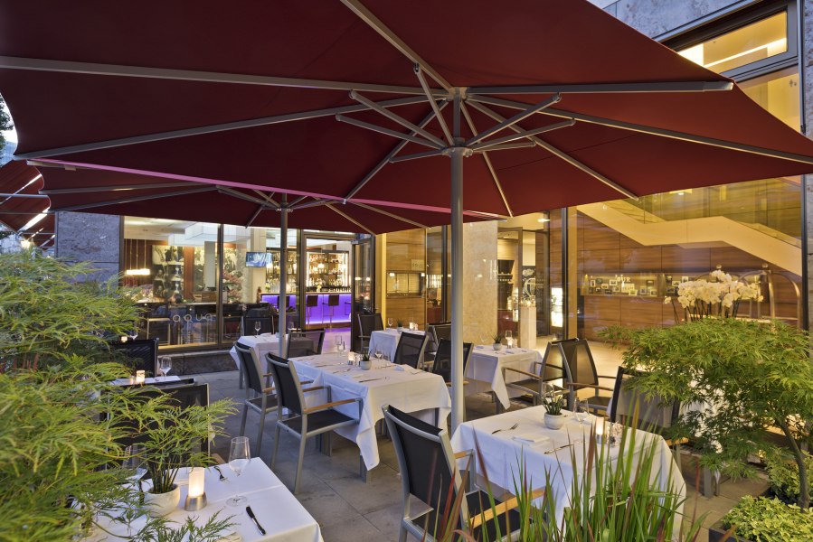 Restaurant Terrasse, © Copyright/Meliá Düsseldorf