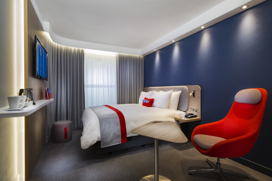 Hotel room, © Copyright/Holiday Inn Express Düsseldorf - Krefeld